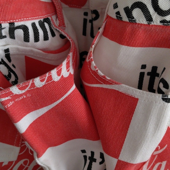 NWOT Coca Cola Small Logo Slogan Check Print Distressed Hem Jean Shorts - Picture 14 of 16